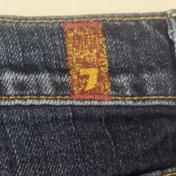 7 For All Mankind Size 25 Distressed Denim Shorts - Picture 4 of 16